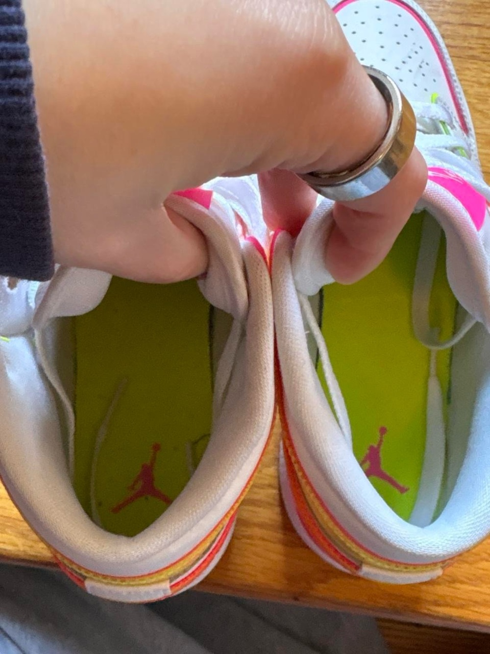 Jordan 1 Mid SE White Sneakers with Pink and Yellow Accents - Picture 6 of 6